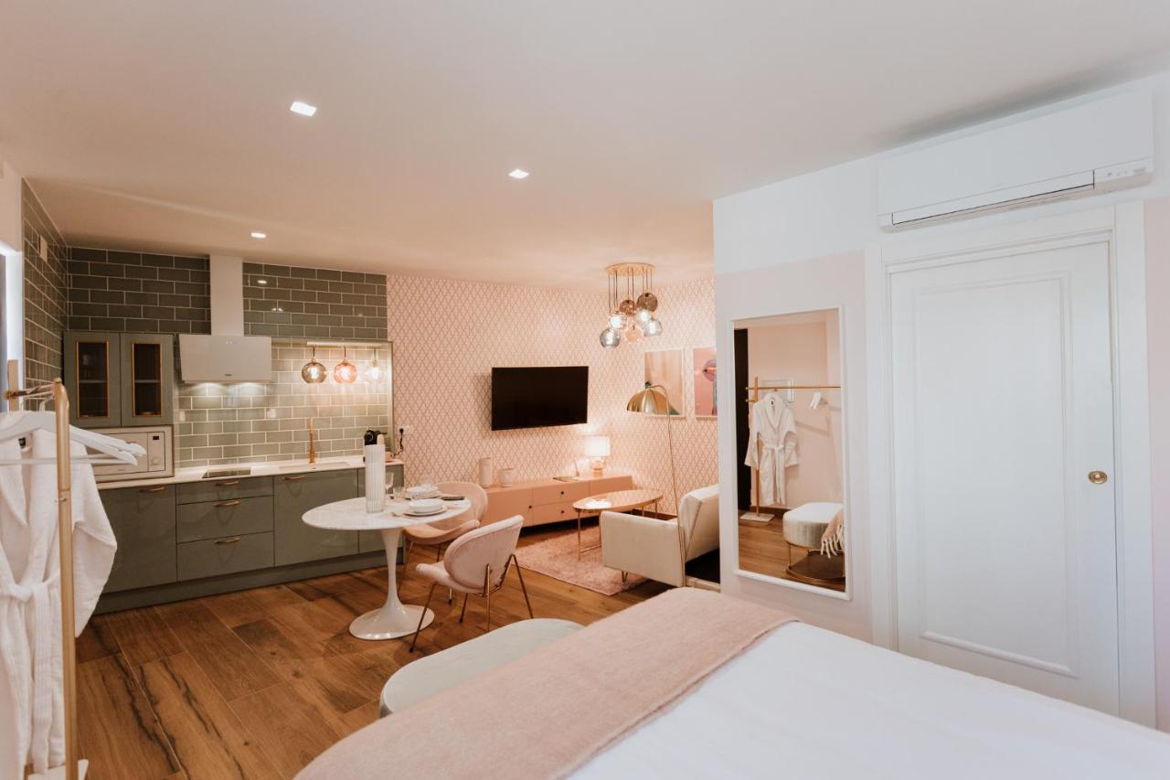 Apartamentos Boutique Heritage San Martín de Trevejo Dış mekan fotoğraf